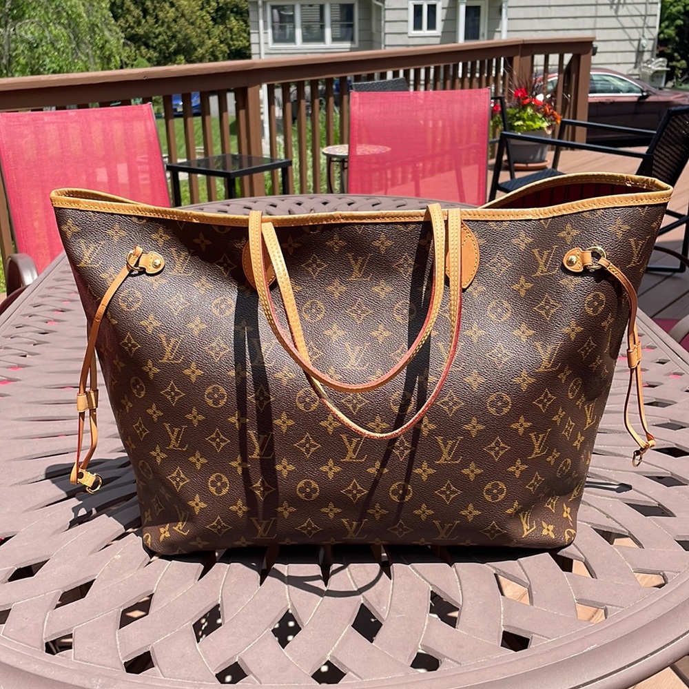 Authentic Louis Vuitton Neverfull GM
